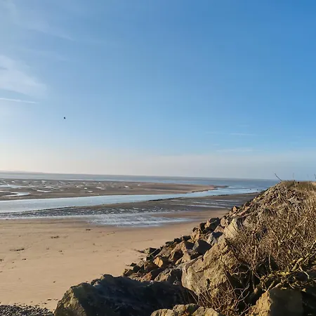 Mawson Retreat Dog Friendly Static Caravan