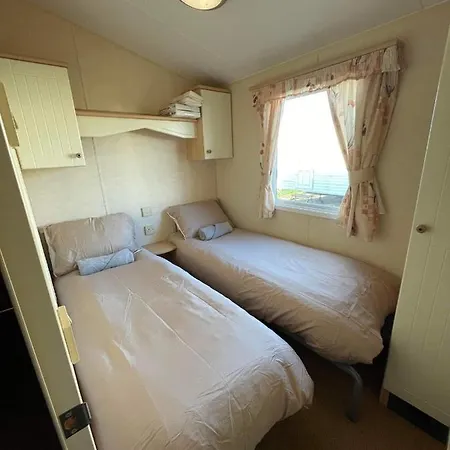 홀리데이파크 Mawson Retreat Dog Friendly Static Caravan