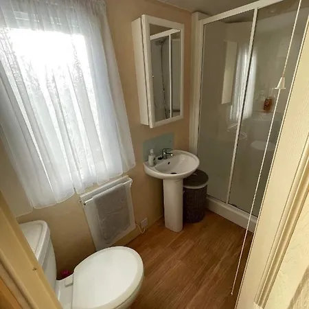 Mawson Retreat Dog Friendly Static Caravan 홀리데이파크