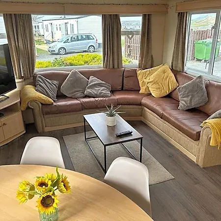 Mawson Retreat Dog Friendly Static Caravan * 밀롬