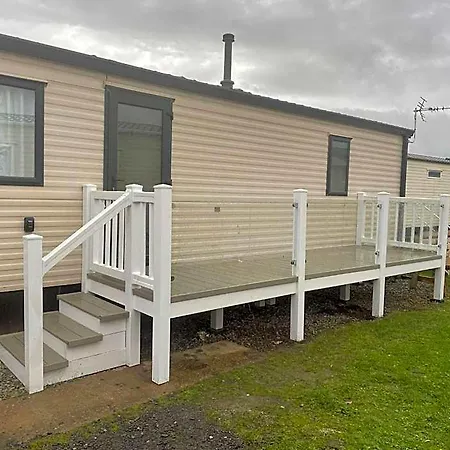 Mawson Retreat Dog Friendly Static Caravan